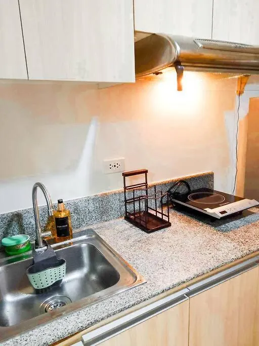 Inspiria Spacious Family Studio Davao City 0*,